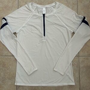 Vineyard Vines Women’s long sleeve Swim Skirt/Rash Guard Size Small